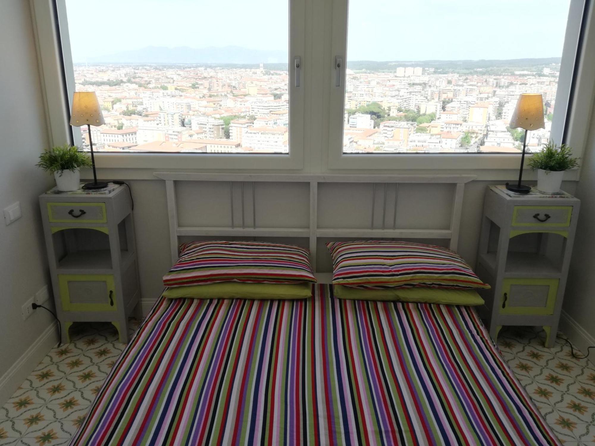 Il Grattacielo B&B Livorno Exterior foto